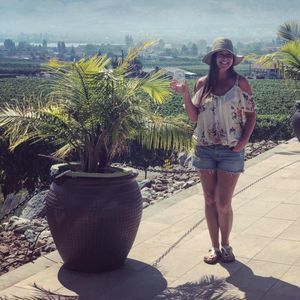 Meet your Posher, Donita